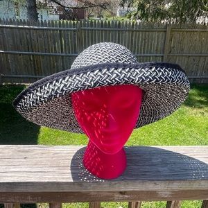Vintage Woven Hat Black & White